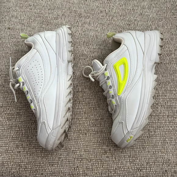 white FILAS 7.5! neon yellow detail! barely worn! - Picture 2 of 6